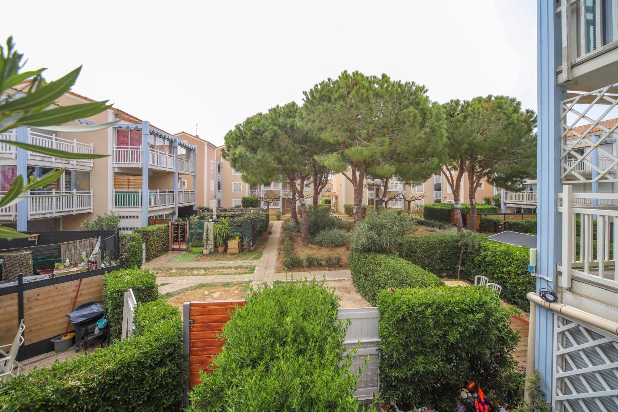 T2 Tamaris Piscine Proche Mer Palavas Parking Exterior photo